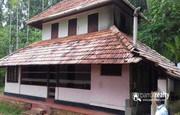  2.90acre with double story house for sale in Nadavayal