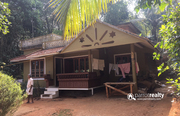 15 cent land with 3 bhk house for sale in 2nd mile near Mananthavady 